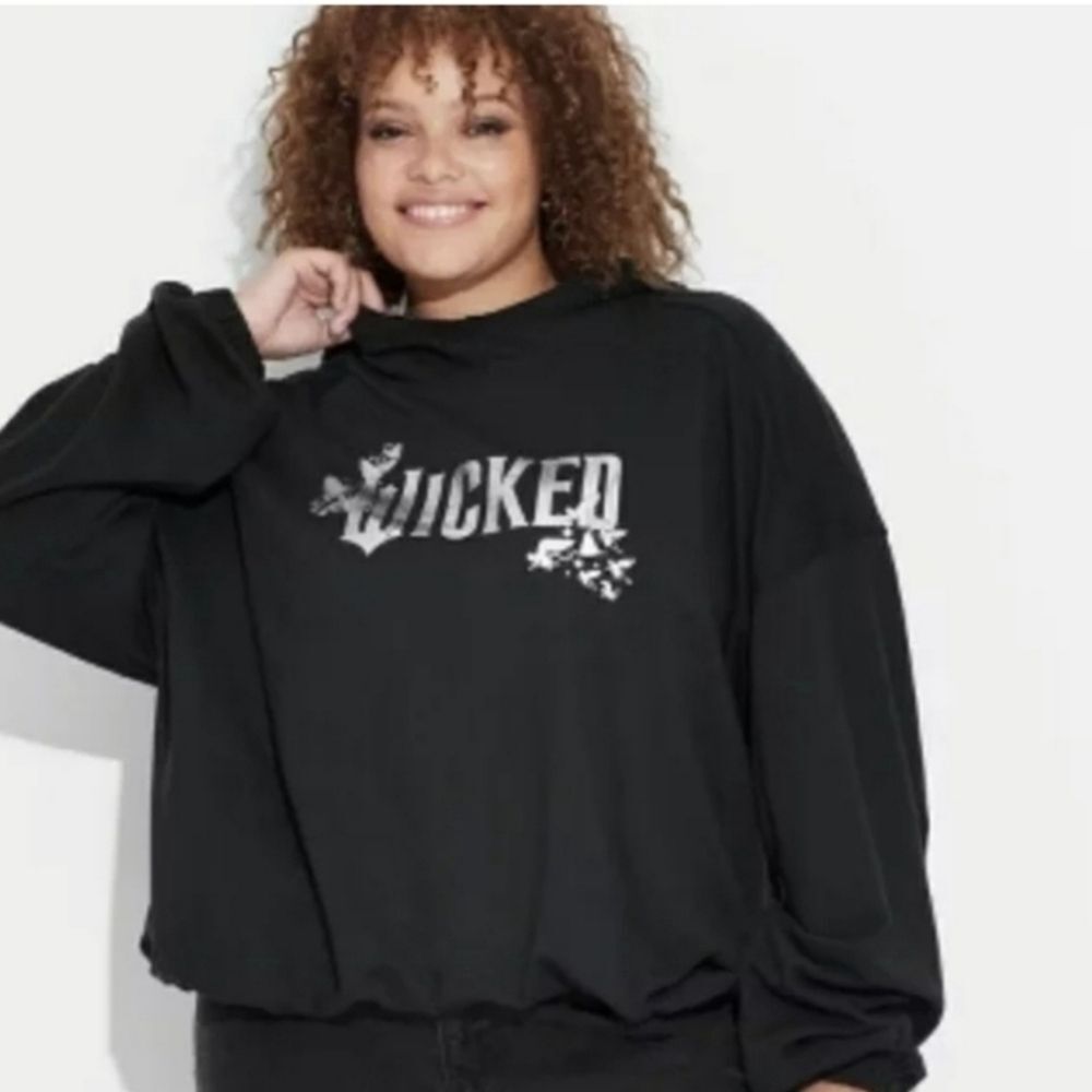 Wicked Paul Tazewell Hoodie Sweater Size XXL NWT